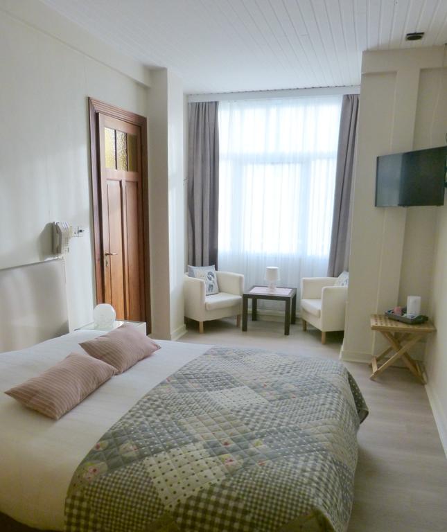 Hotel Georges เวนดาเนอ ภายนอก รูปภาพ