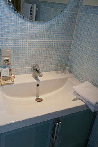 Hotel Georges เวนดาเนอ ภายนอก รูปภาพ