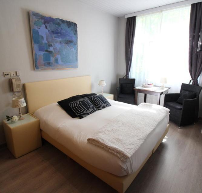 Hotel Georges เวนดาเนอ ภายนอก รูปภาพ